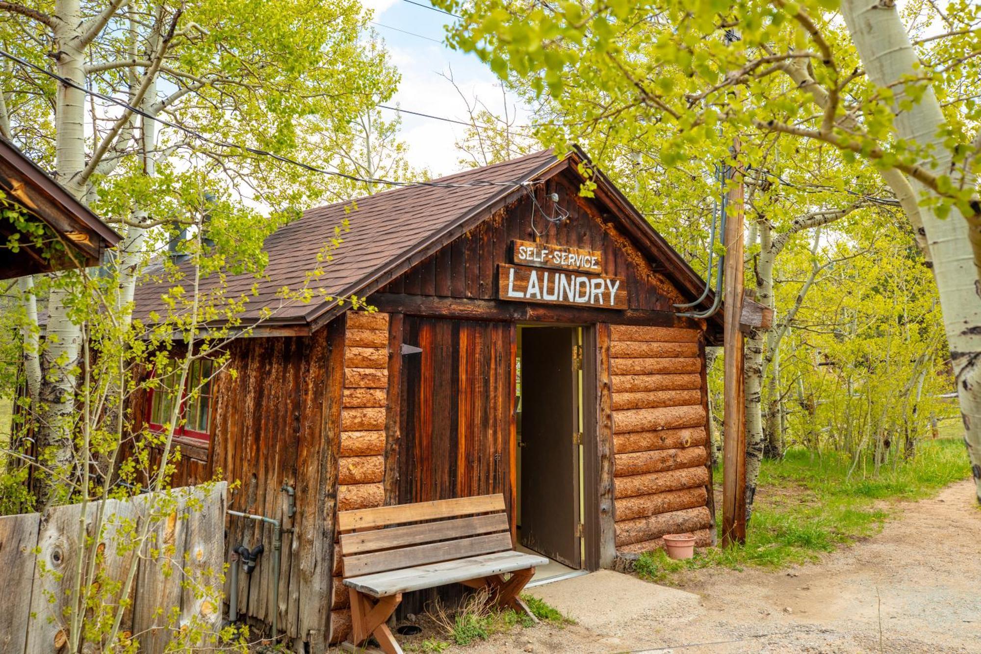 The Meeker Park Lodge Allenspark Dış mekan fotoğraf